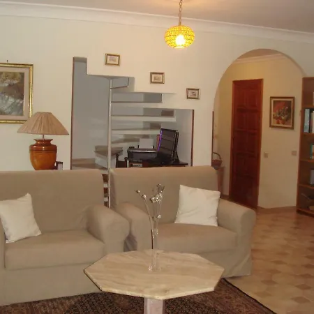 Villa Paloma *