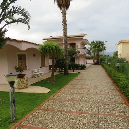 Paloma Villa *